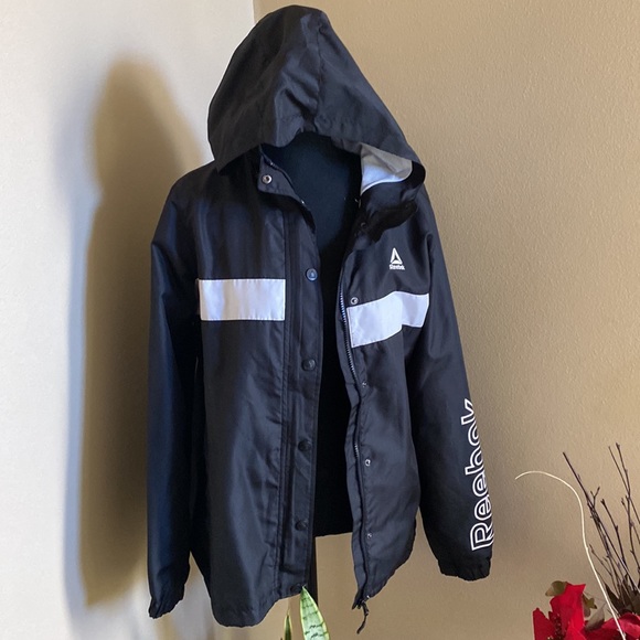 Reebok Jackets & Blazers - Reebok Jacket size L